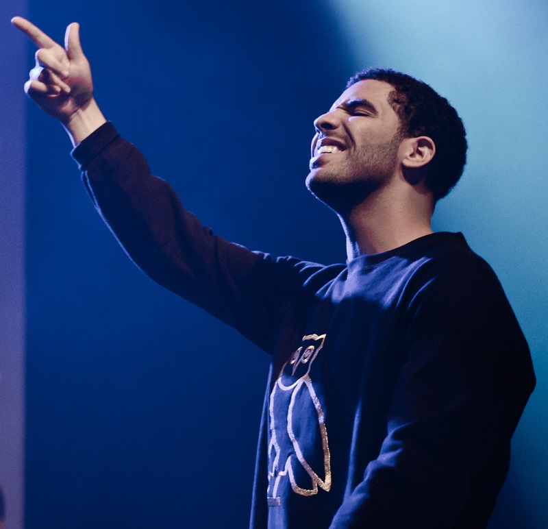 Co nosi Drake, czyli najlepiej ubrany mężczyzna na świecie?