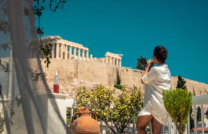 turystka w Grecji