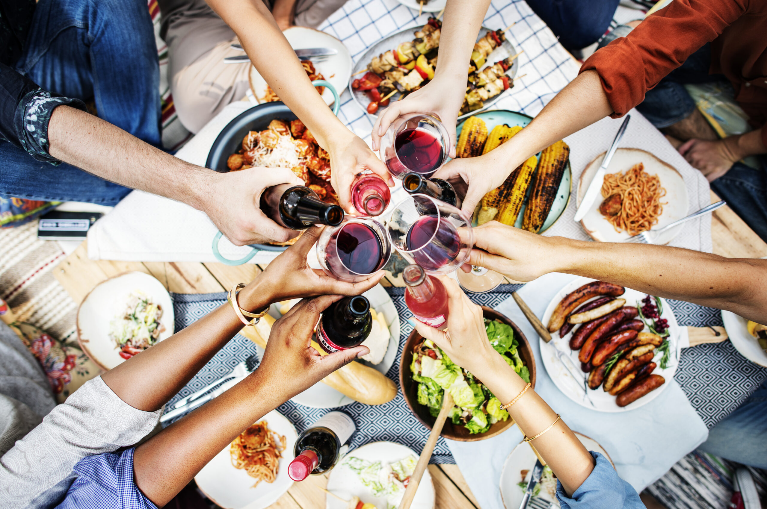 6 przepisów na przystawki na imprezę (nawet dla kulinarnych antytalentów!)